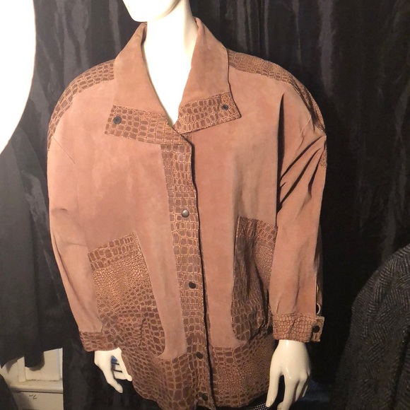 Jacket - Picture 1 of 4